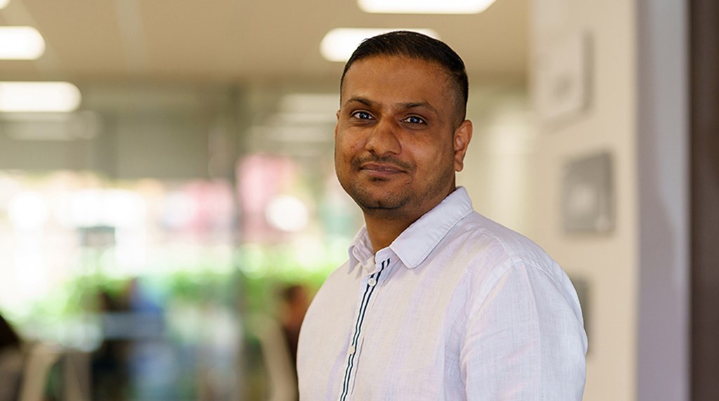 Headshot of Minesh Shah - Solutions Architect at Netcel